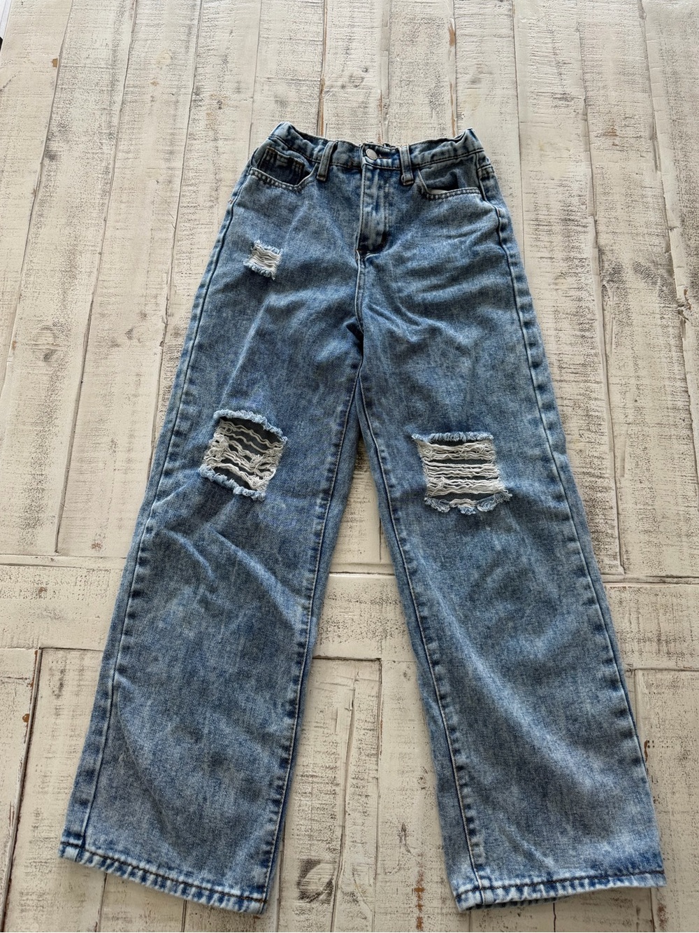Wide Leg  Distressed Jeans Medium Wash